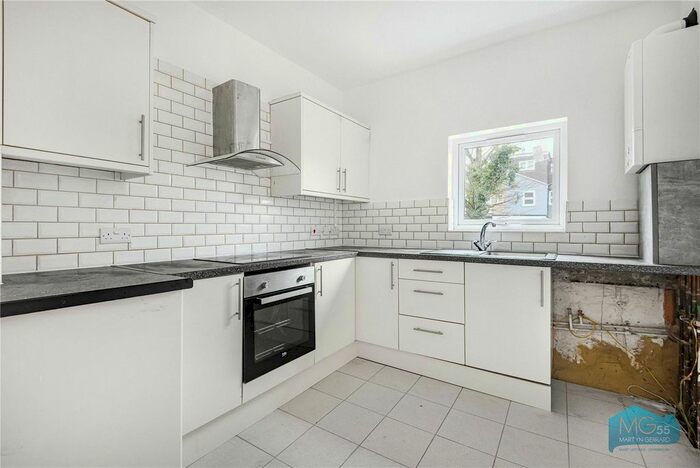 4 Bedroom Terraced House To Rent In Pretoria Road North, Tottenham, London, N18