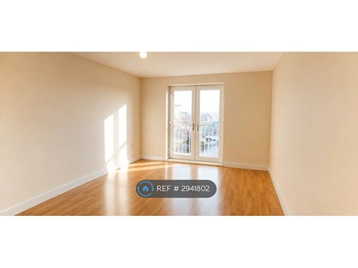 2 Bedroom Flat To Rent In Hampton Vale, Peterborough, PE7