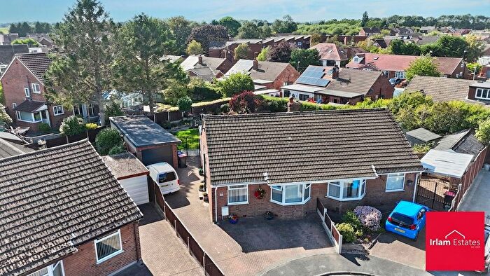 2 Bedroom Semi-Detached Bungalow For Sale In Platts Drive, Irlam, M44