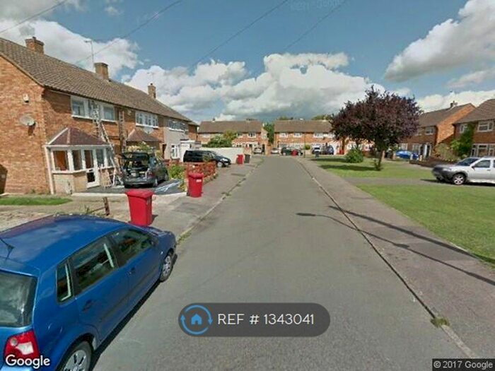 3 Bedroom End Of Terrace House To Rent In Slough, Slough, SL3