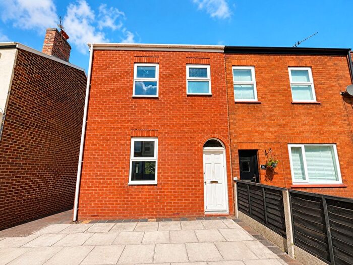 2 Bedroom Semi-Detached House For Sale In Hope Street, Southport, Merseyside, PR9