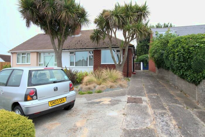 1 Bedroom Bungalow To Rent In Cliffsend Grove, Cliffsend, Ramsgate, Kent, CT12