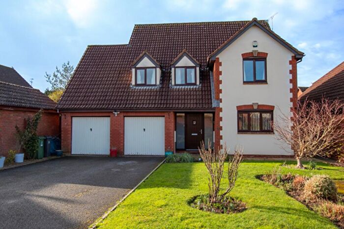 4 Bedroom Detached House For Sale In Slewton Crescent, Whimple, EX5