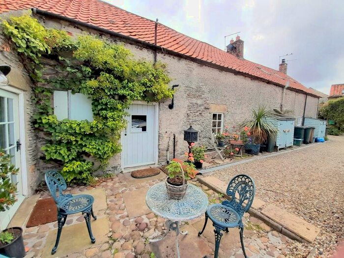 2 Bedroom Property To Rent In Main Street, Gillamoor, York, YO62