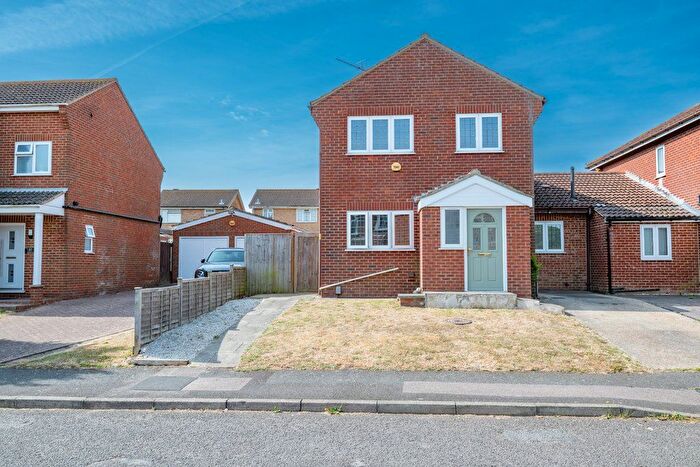 5 Bedroom Detached House For Sale In Naseby Avenue, Folkestone, CT20