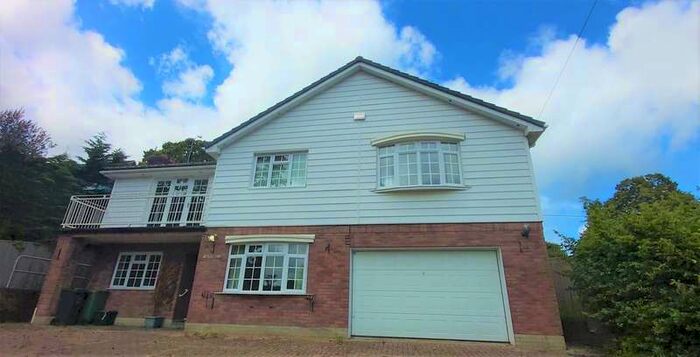 5 Bedroom Detached House To Rent In New Road, Wootton Bridge, PO33