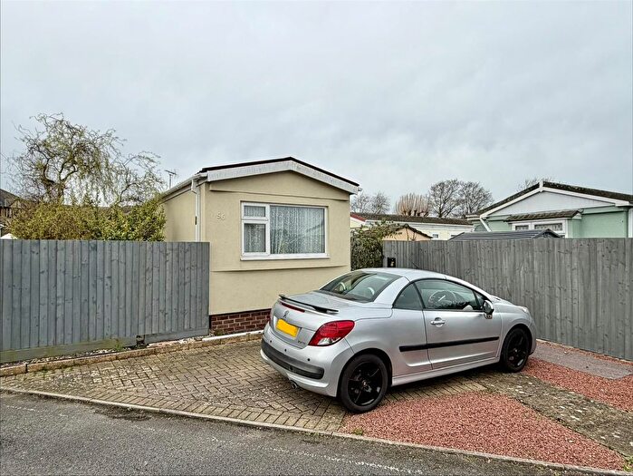 2 Bedroom Mobile/park Home For Sale In Chris Crescent, Upton Cross Park, BH16