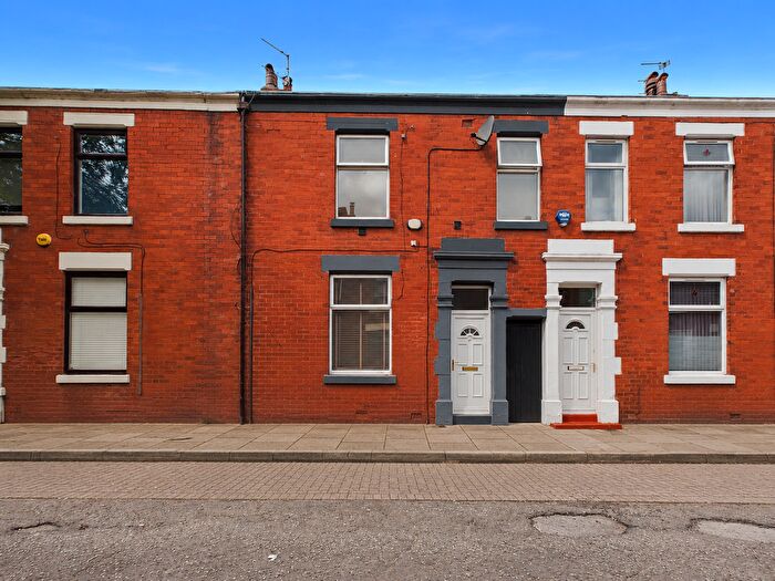 3 Bedroom Flat For Sale In Norris Street, Preston, PR1