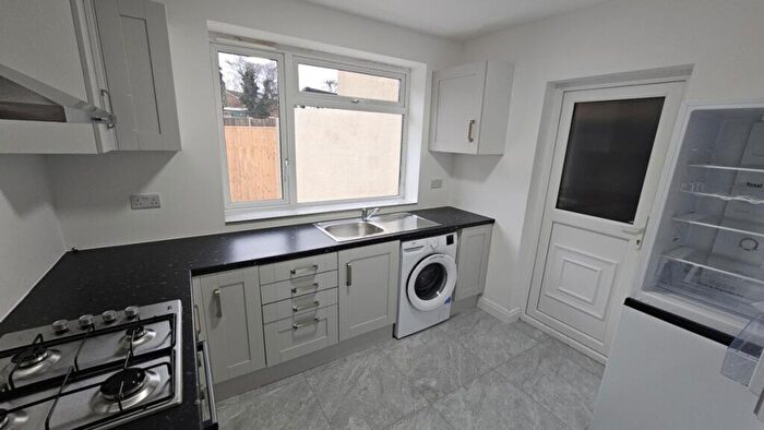 3 Bedroom House To Rent In Millfield Close, Orpington, BR5