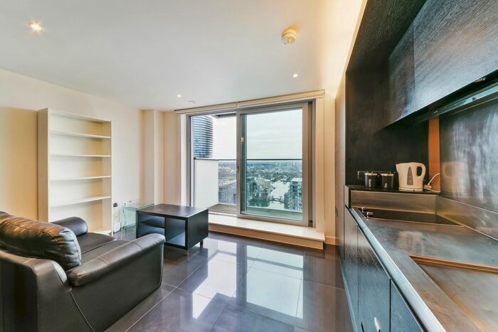 Studio To Rent In East Tower, Pan Peninsula, Canary Wharf, E14