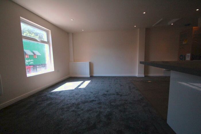 2 Bedroom Apartment To Rent In Compstall Road, Romiley, SK6