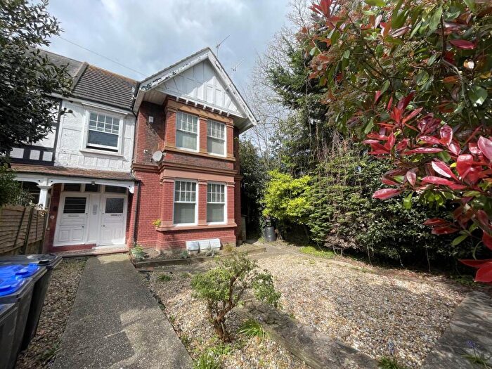 Studio To Rent In St Botolph's Road, Worthing, West Sussex, BN11