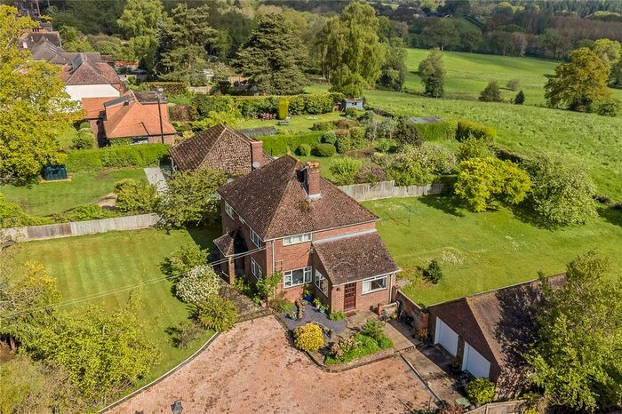 4 Bedroom Detached House For Sale In The Ridge, Cold Ash, Thatcham, Berkshire, RG18