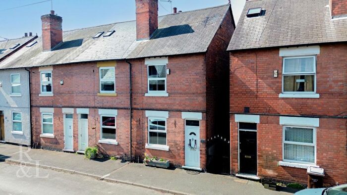 3 Bedroom End Terrace House For Sale In Woolmer Road, Nottingham, NG2