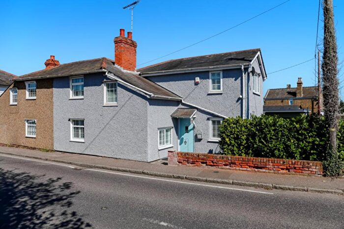 3 Bedroom Semi Detached House For Sale In Winterdale Cottages, Chelmsford, CM3