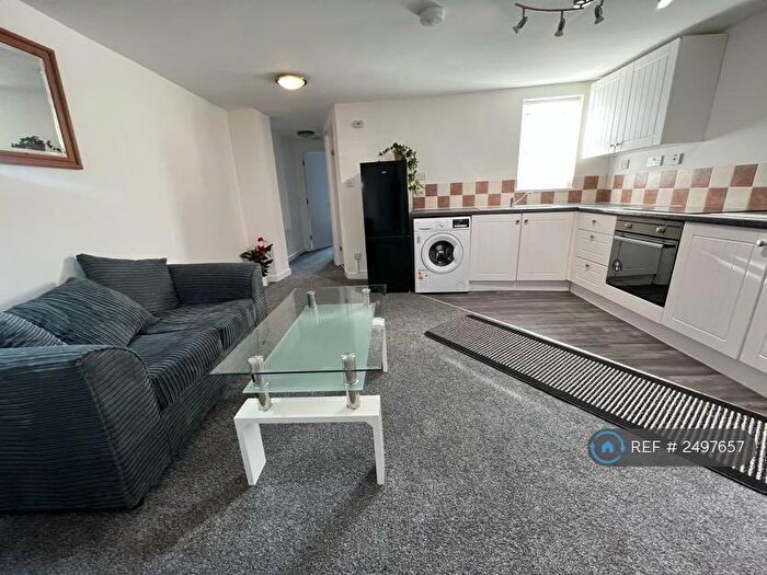 1 Bedroom Flat To Rent In Market Street, Stalybridge, SK15