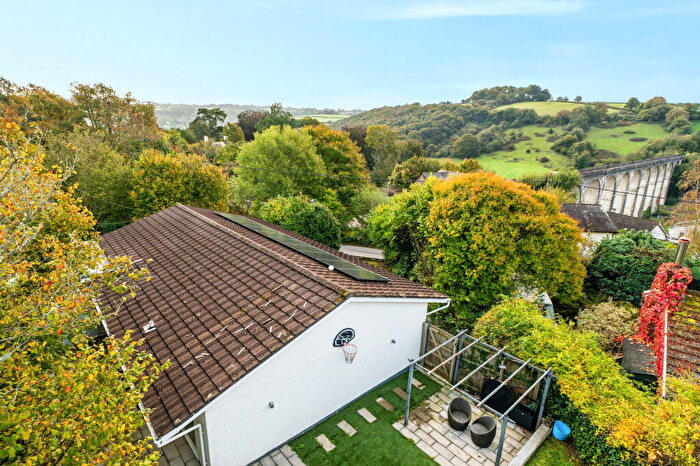 3 Bedroom Detached Bungalow For Sale In Calstock, PL18