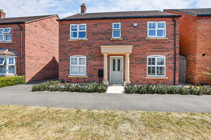 4 Bedroom Detached House For Sale In Kingsdown Drive, Stamford, PE9