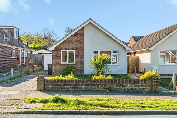 2 Bedroom Detached Bungalow For Sale In Richington Way, Seaford, BN25