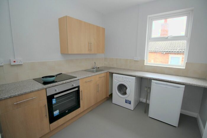 1 Bedroom Flat To Rent In Albert Avenue, Anlaby Road, Hull, HU3