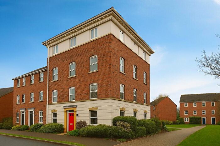 2 Bedroom Apartment For Sale In Amethyst Drive, Sittingbourne, ME10