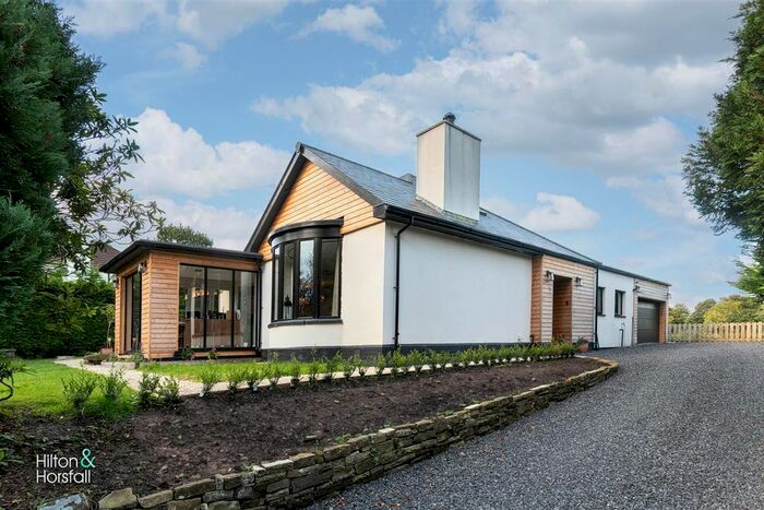 5 Bedroom Detached House For Sale In Sandy Hall Lane, Barrowford, Nelson, BB9