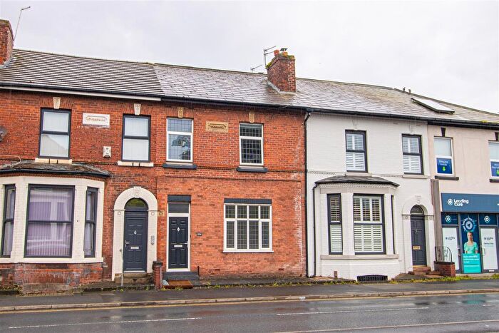 2 Bedroom Flat To Rent In Blackpool Road, Fulwood, Preston, PR2