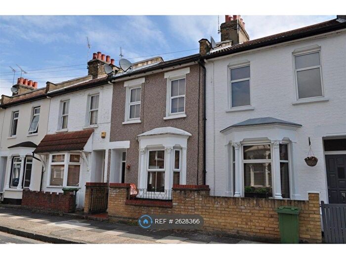 3 Bedroom Terraced House To Rent In Glenavon Road, London, E15