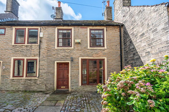 2 Bedroom Terraced House For Sale In Old Road, Tintwistle, Glossop, SK13