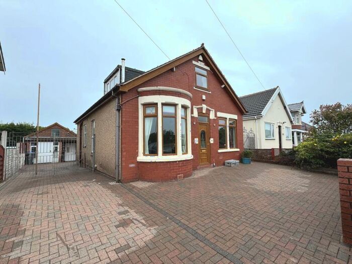 Houses for sale & to rent in FY3 7BT, William Street, Layton Blackpool