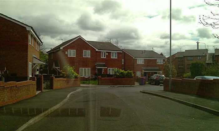 2 Bedroom Semi-Detached House To Rent In Rupert Drive, Liverpool, Merseyside, L6