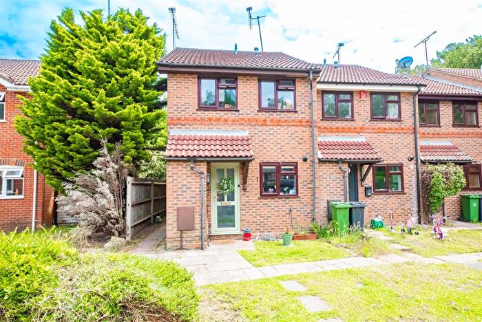 2 Bedroom End Of Terrace House For Sale In Arthur Close, Bagshot, GU19
