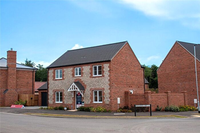 4 Bedroom Detached House For Sale In Park View, Beresford Road, Holt, NR25