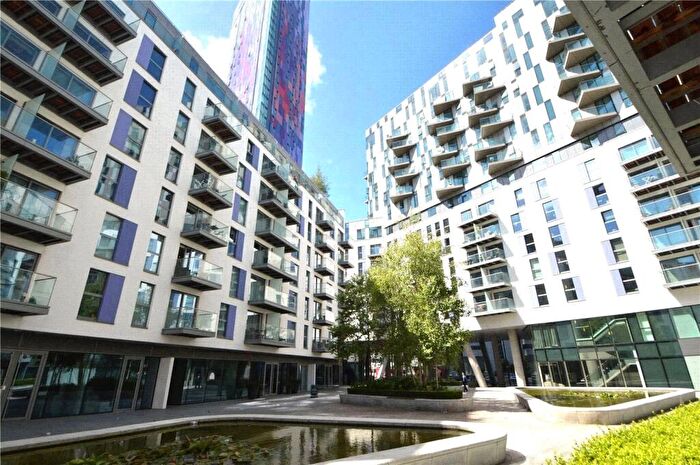 1 Bedroom Apartment For Sale In Tennyson Development, Saffron Central Square, East Croydon, CR0