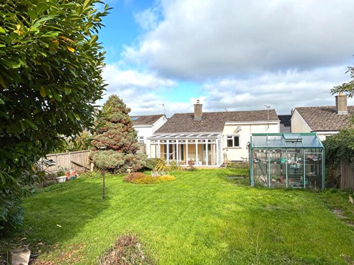 3 Bedroom Detached Bungalow For Sale In The Glebe, Timsbury, Bath, BA2