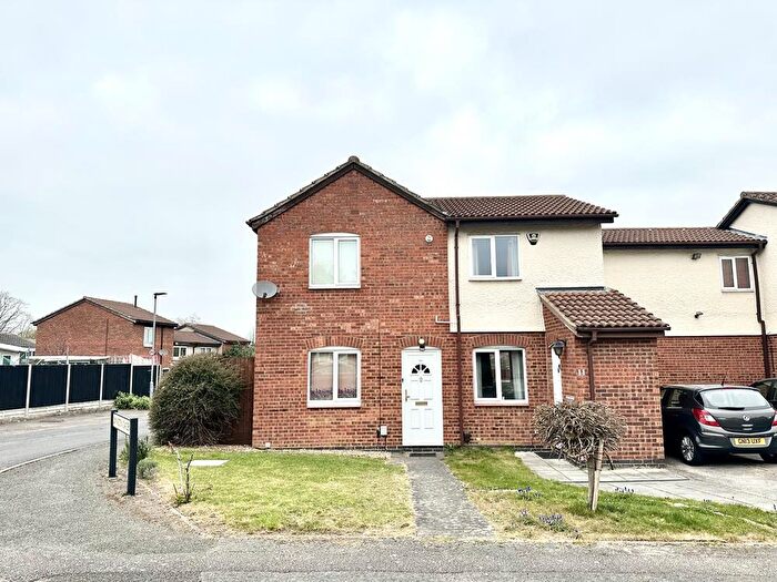 2 Bedroom End Of Terrace House To Rent In Ashridge Drive, Bedford, MK41