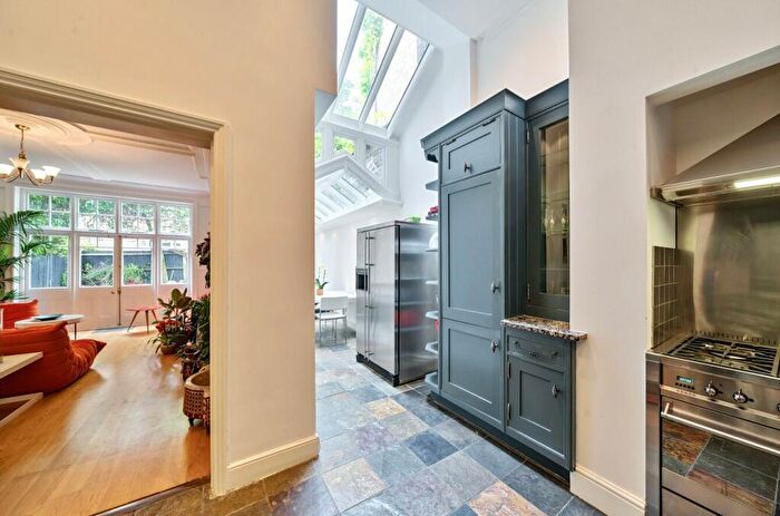 6 Bedroom Terraced House For Sale In Glenloch Road, Belsize Park, London, NW3
