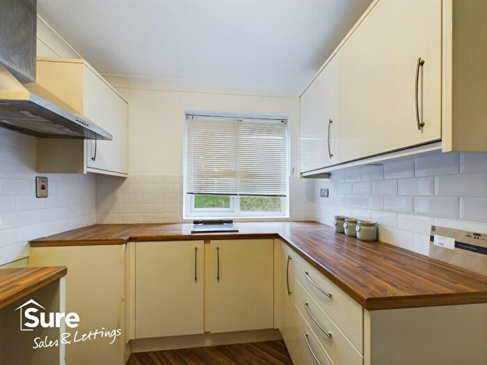 2 Bedroom Flat To Rent In Aldwyck Court, Leighton Buzzard Road, Hemel Hempstead, Hertfordshire, HP1