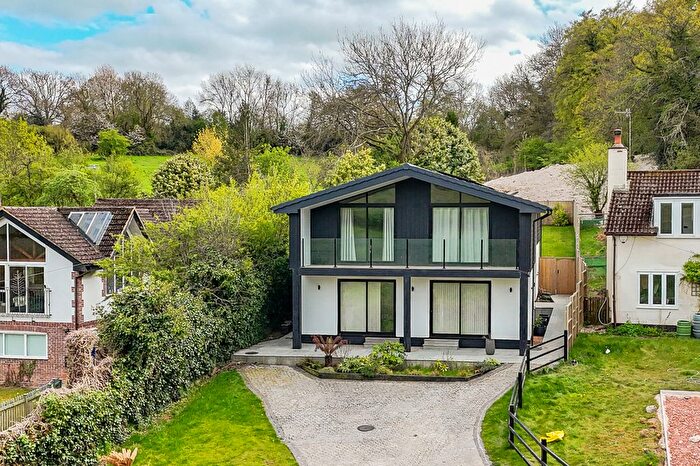 4 Bedroom Detached House For Sale In Nags Head Lane, Great Missenden, HP16