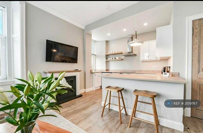 2 Bedroom Flat To Rent In Charles Street, Largs, KA30