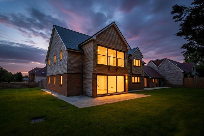 5 Bedroom Detached House For Sale In Worth Lane, Little Horsted, TN22