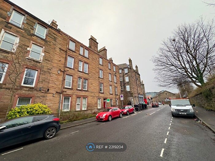 2 Bedroom Flat To Rent In Wheatfield Road, Edinburgh, EH11