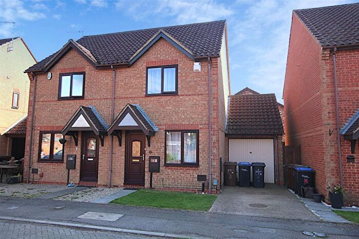2 Bedroom Semi-Detached House For Sale In Granary Court, East Hunsbury, NN4