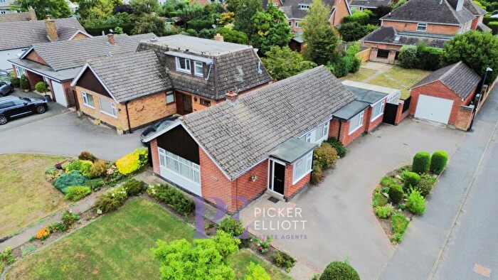 5 Bedroom Detached Bungalow For Sale In Bulkington Road, Wolvey, LE10