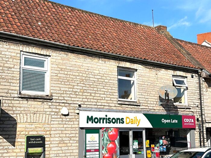 2 Bedroom Flat For Sale In High Street, Street, BA16