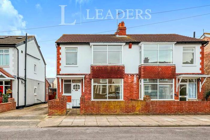 3 Bedroom Property To Rent In Ripley Grove, Baffins, PO3