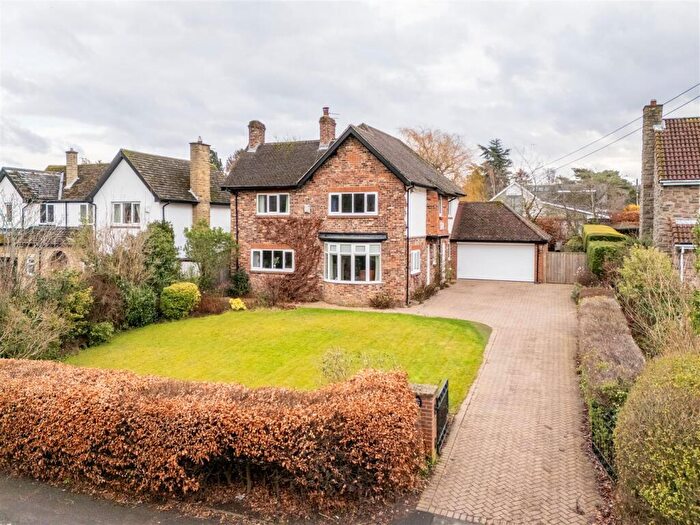 4 Bedroom Detached House For Sale In Lintzford Road, Hamsterley Mill, NE39