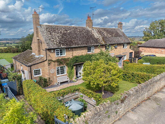 3 Bedroom Semi-Detached House To Rent In High Street, Harrington, NN6