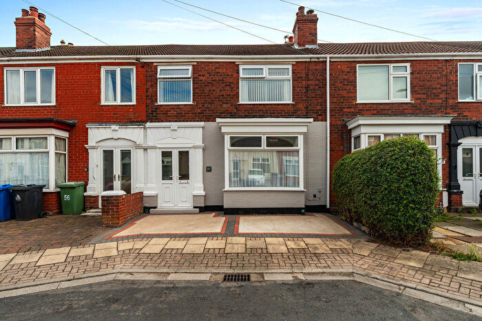 3 Bedroom Terraced House For Sale In Huddleston Road, Grimsby, DN32