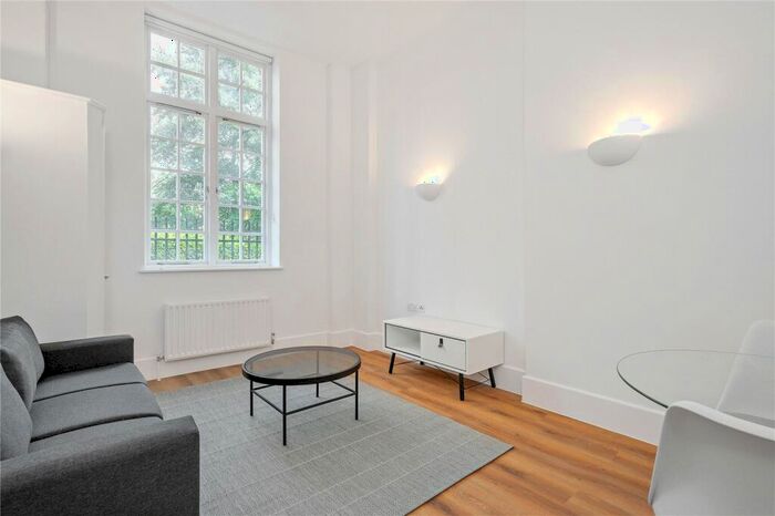 1 Bedroom Apartment To Rent In St Mark's Apartments, City Road, London, EC1V